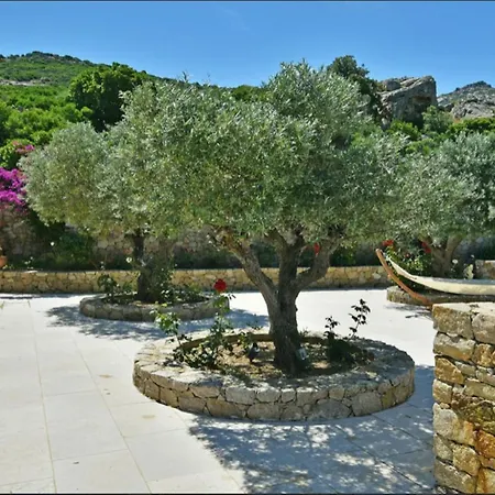 Carubellu Calvi Vila Calvi (Corsica)